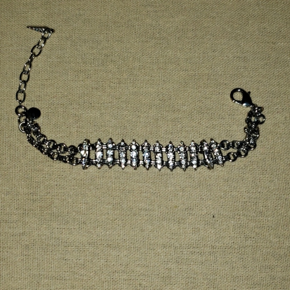 Chloe +Isabel Lumiere Bracelet